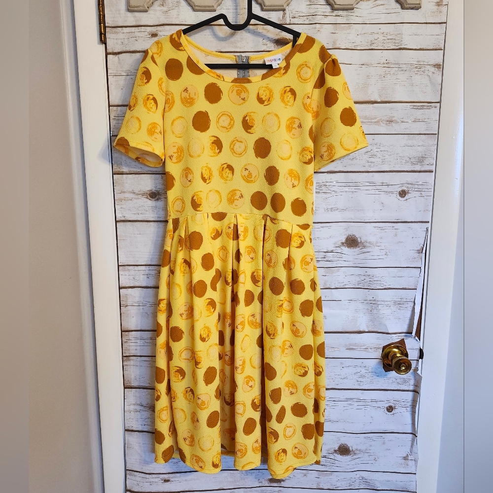 LuLaRoe Yellow and Brown Circle Amelia Dress Size Large - NWT